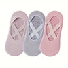 Tres pares de calcetines de fitness de silicona rosa y gris antideslizantes para yoga y pilates