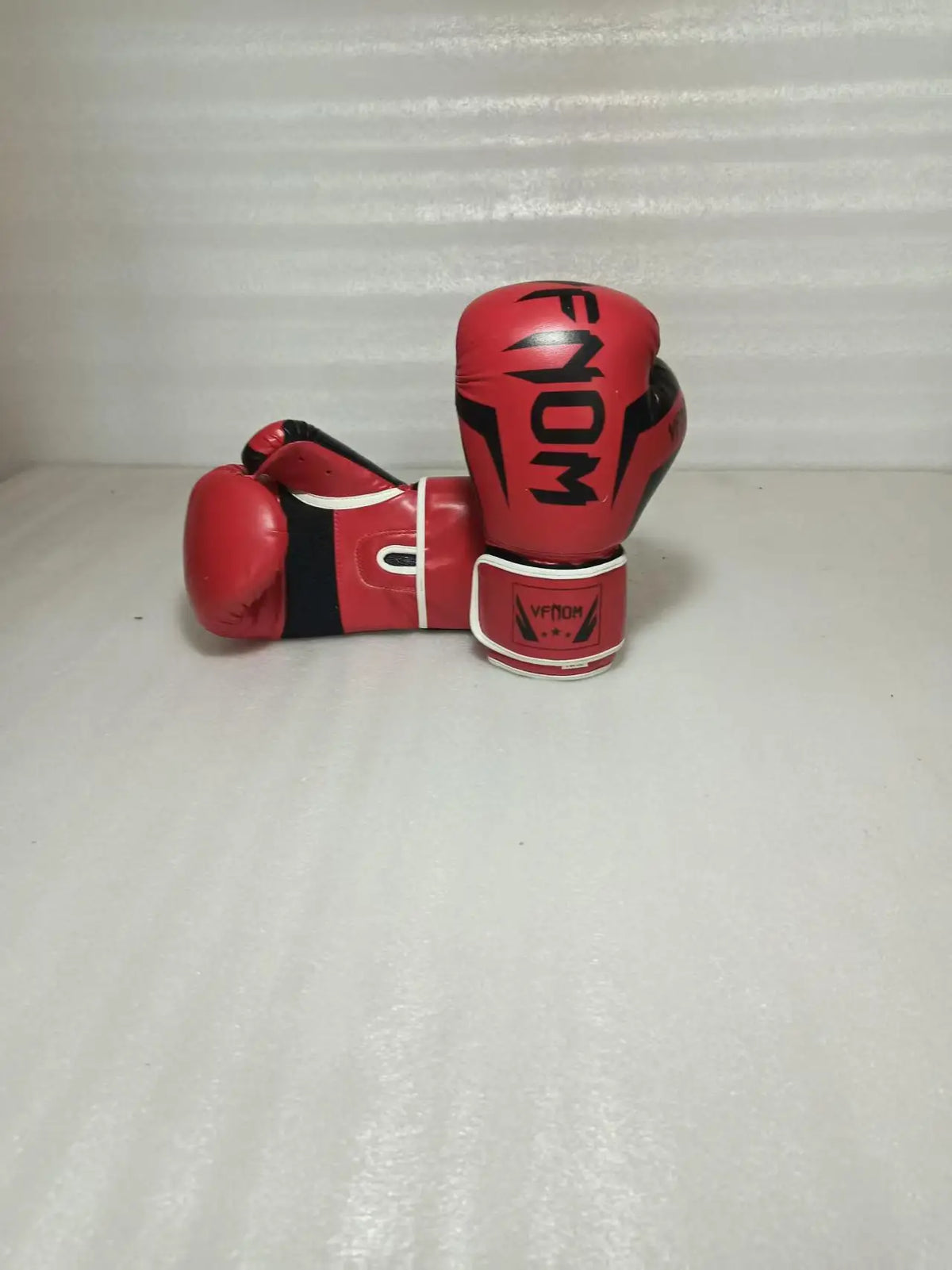 Professional PU Leather Boxing Gloves for Training and Sparring