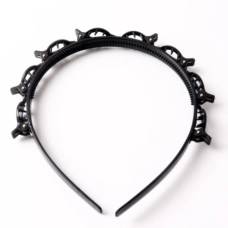 Set de clips y banda para el pelo con flequillo doble negro y detalles metálicos decorativos