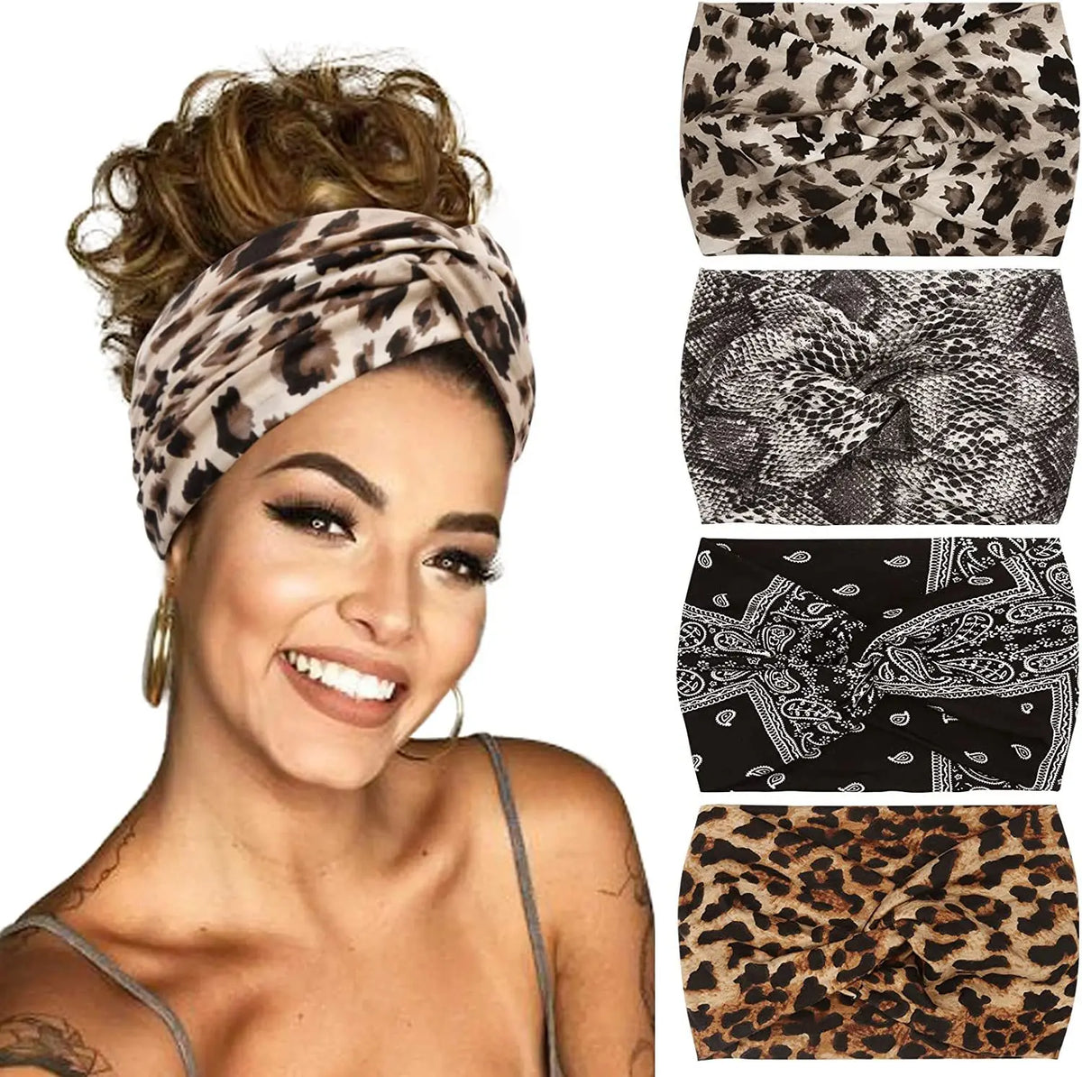 Une femme modélise un bandeau de sport imprimé avec motifs léopard en noir et beige.