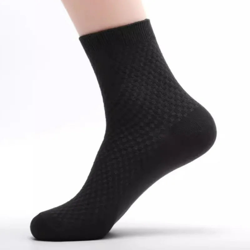 Black bamboo fibre anti-odor socks shown from the side
