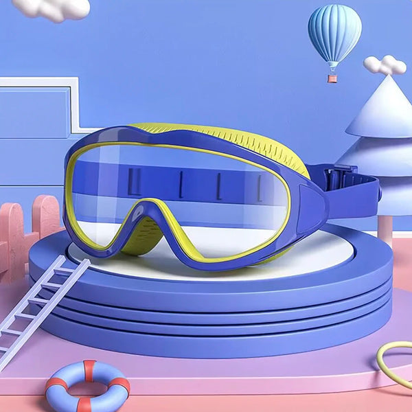 Blaue Schwimmbrillen mit gelben Akzenten auf einem Stapel lila Plastikringe und einer rosa Oberfläche.