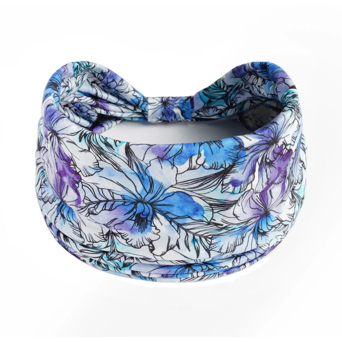 Blau-violette florale Druck-Yoga-Stirnband mit breitem Rand auf weißem Grund.