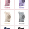 Auswahl an mehrfarbigen Kompressionsknienbraces in Rosérot, Lila, Beige, Grau, Marineblau und Schwarz.