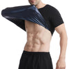 Un homme portant un haut de combinaison de sauna noire avec un panneau bleu brillant sur le torse.