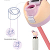 Pinke und weiße isolierte Wasserflasche mit Strohhalm, zeigt Designdetails wie einen tragbaren Ring und Saugglans.