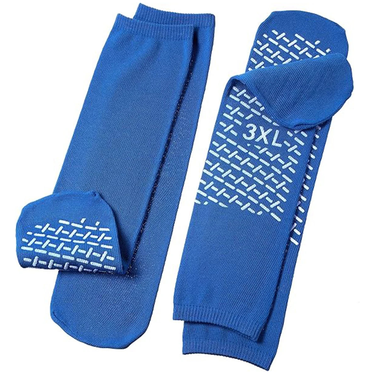 Un par de calcetines hospitalarios extra anchos, azules reales y antideslizantes, con agarres estampados blancos.