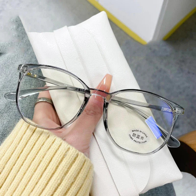 Women's Round Frame Blue Light Blocking Myopia Glasses