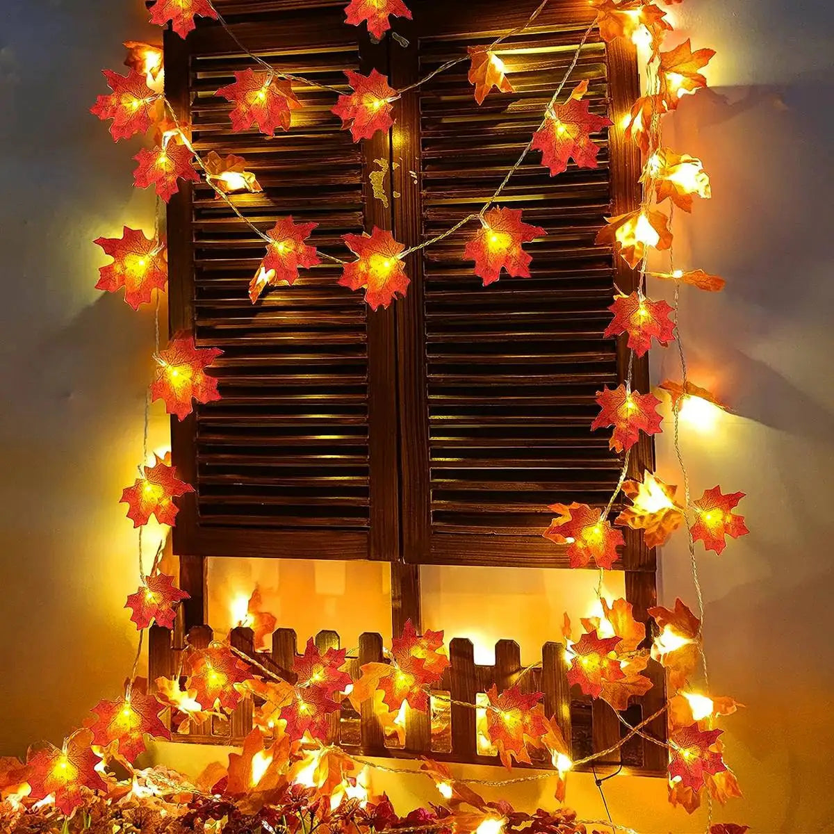 Maple Leaf LED String Lights – Battery Operated Waterproof Decor