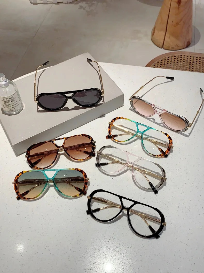 Vintage Pilot Sunglasses with Gradient Lenses