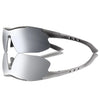 Lunettes de soleil sportives argentées avec bras réglables, montrées sur fond blanc