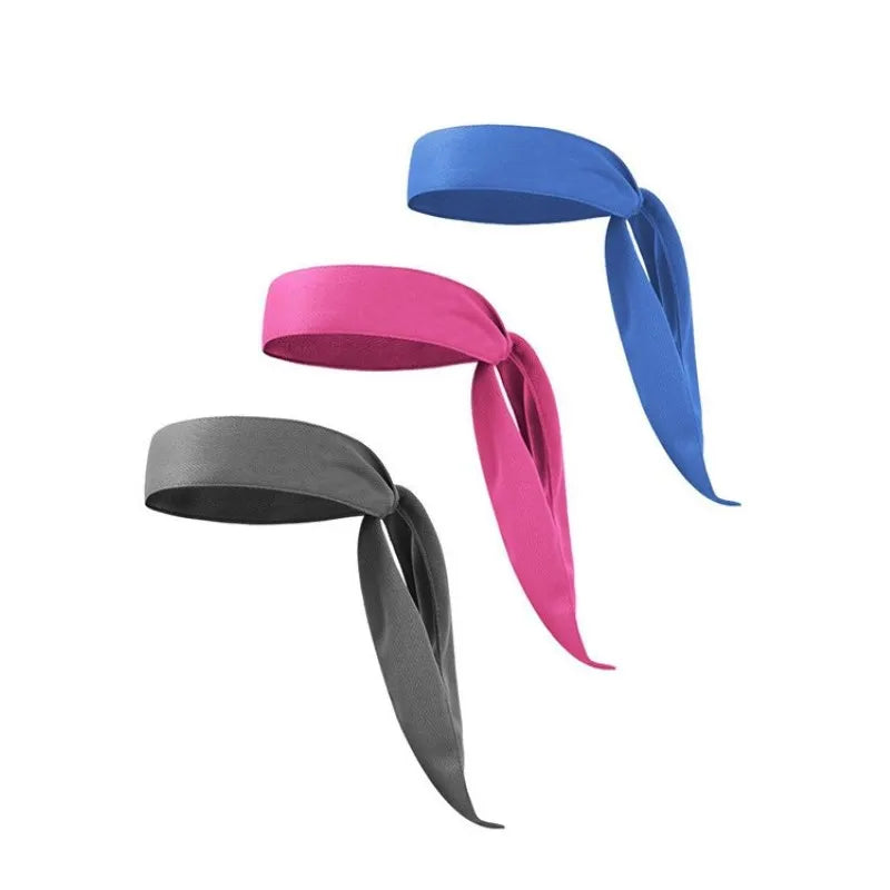 Tres bandas para la cabeza deportivas ajustables en azul, rosa y gris sobre fondo blanco.