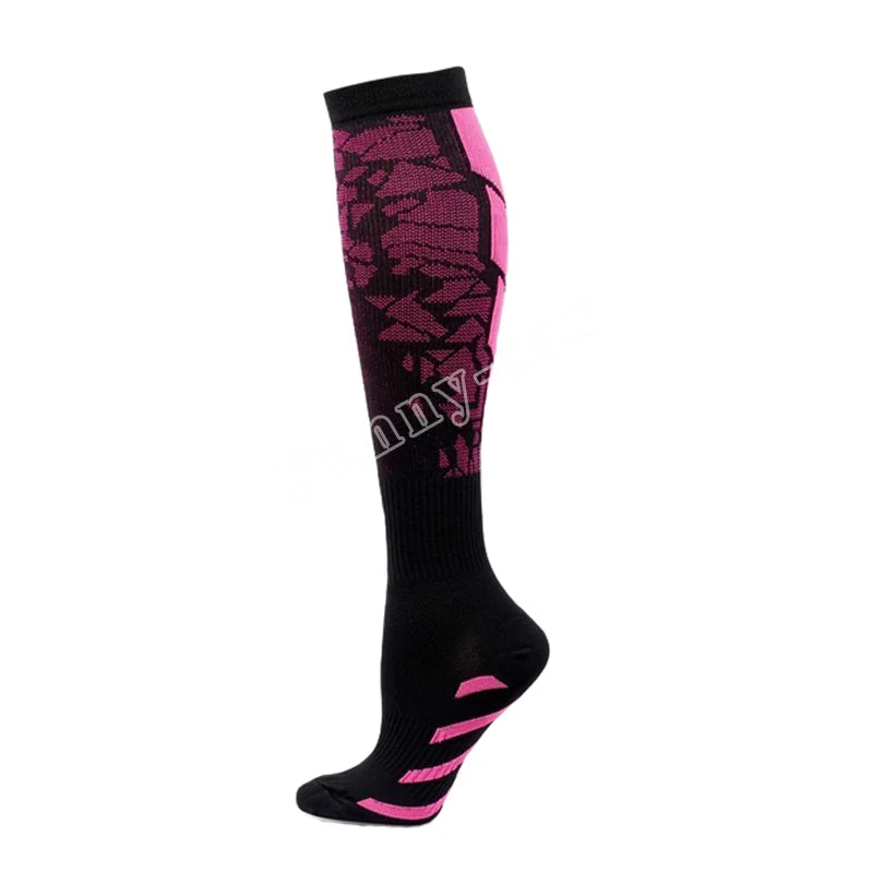 Schwarze Kompressionsstrümpfe mit pinkgemusterter Stoff und rosa Streifen