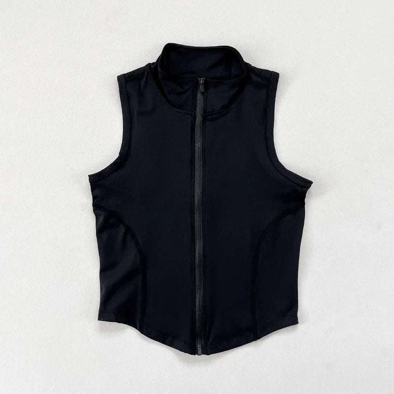 Schwarzes, schnelltrocknendes Damen-Sport-Crop-Top mit hohem Kragen und durchgehendem Reißverschluss.