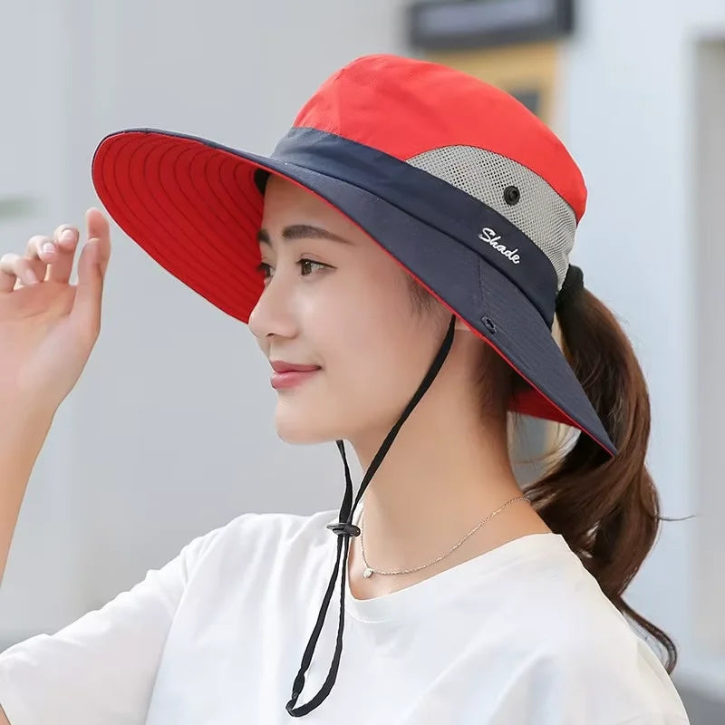 Women's Dual-Tone Sun Hat with Ponytail Hole