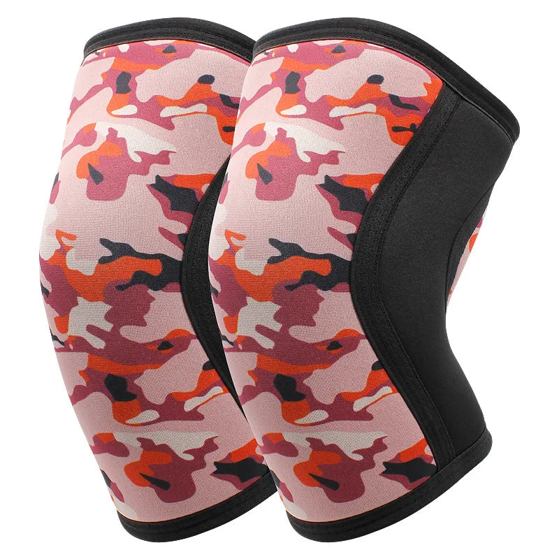 Pair of camouflage patterned knee sleeves for weightlifting and squats