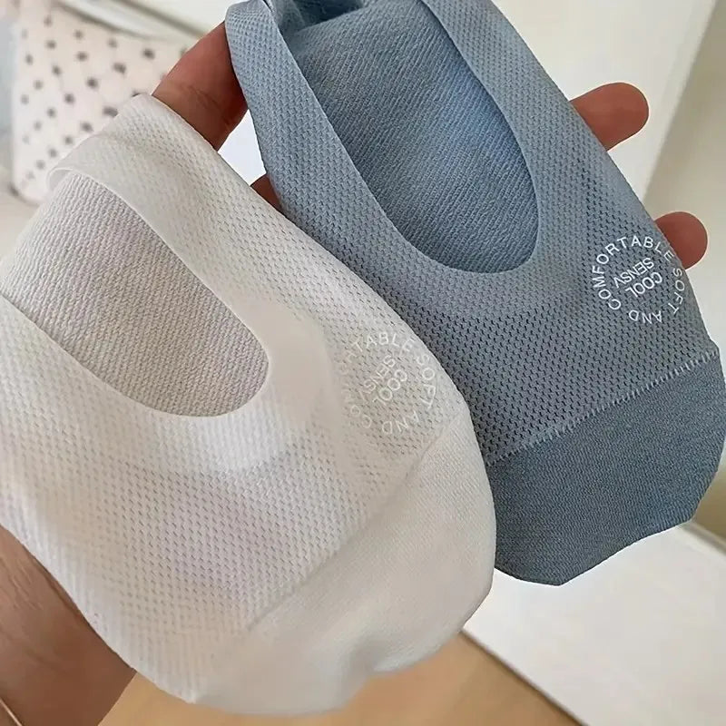 Women's Invisible Low-Cut Socks with Silicone Grip