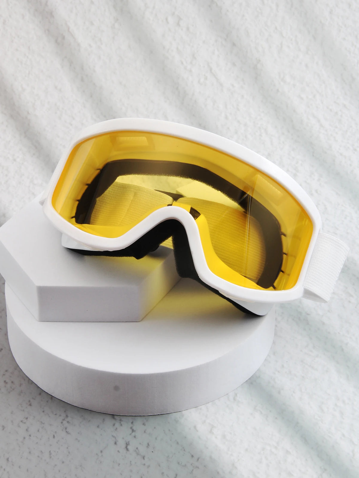 Large-Frame Ski and Snowboard Goggles with Windproof Padded Design