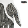 Gant de golf blanc avec paume et sangle en cuir noir à motif.