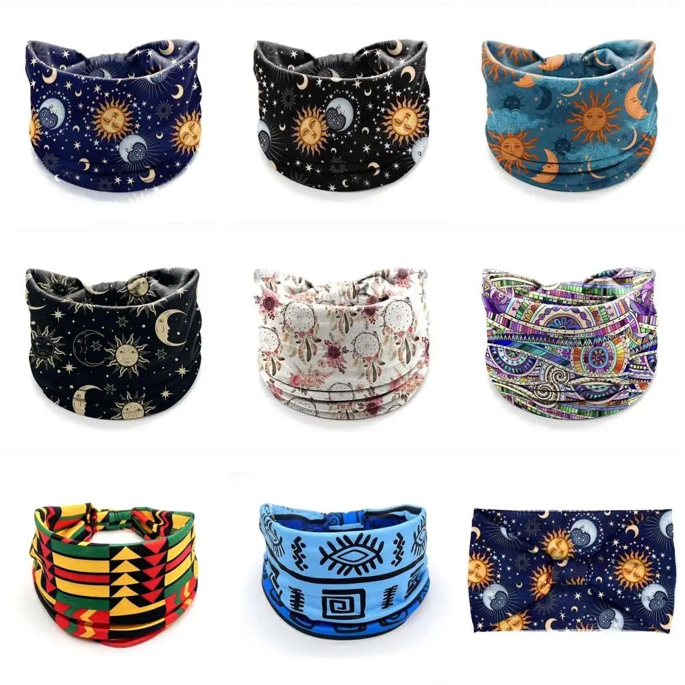 Collection de neuf foulards pour cheveux à larges motifs bohèmes avec des imprimés célestes et floraux de différentes couleur