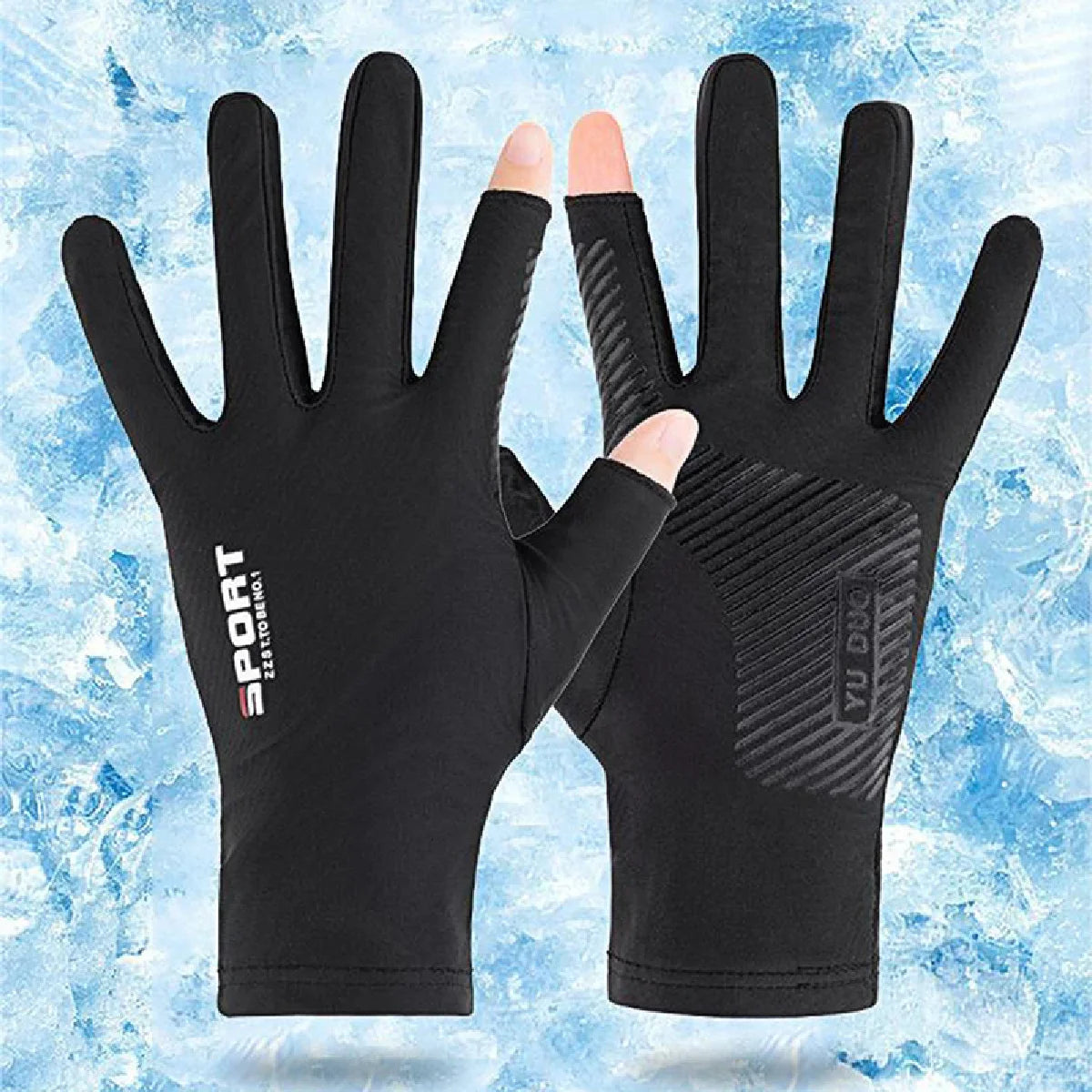 Ein Paar schwarze Allwetter-Sport- und Rennhandschuhe für Angeln und Rennen vor einem hellblauen, eisigen Hintergrund.