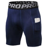 Shorts deportivos de compresión azul marino para hombre con elástico negro y bolsillo lateral.