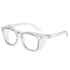 Gafas de seguridad transparentes con marco y correa flexible, diseñadas para protección.