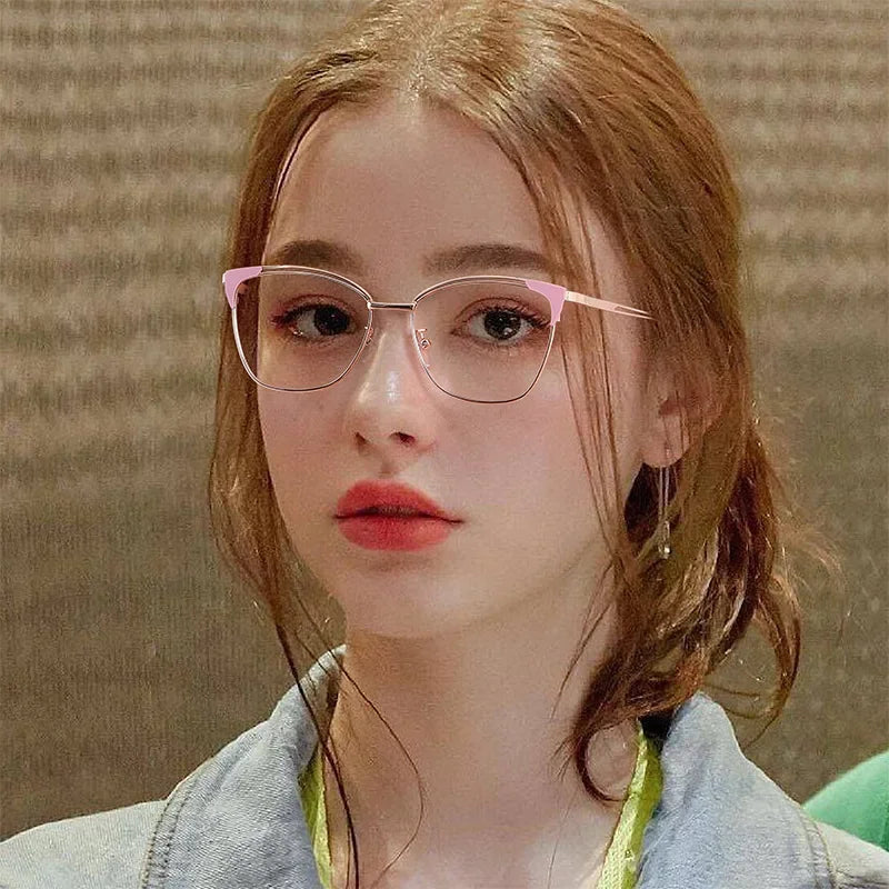 Retro Cat Eye Glasses with Blue Light Blocking & Photochromic Lenses