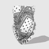 Bufanda o mascarilla de cuello con estampado paisley blanco para protección UV, doblada y mostrada sobre un fondo gris claro.