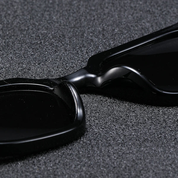 Retro Square Sunglasses with Rivet Accents for Men