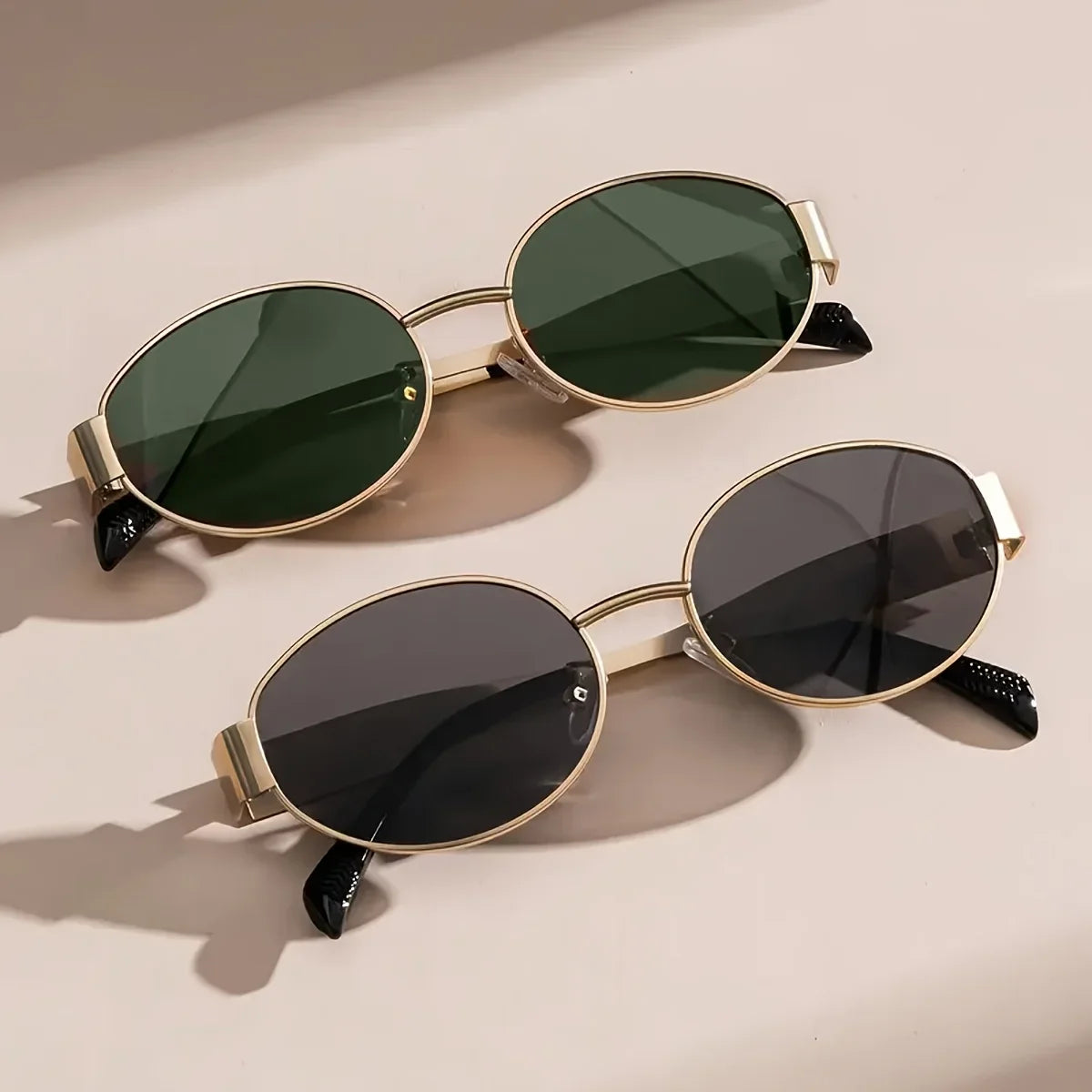 Classic Oval Metal Sunglasses with UV400 Protection