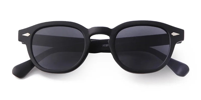 Retro Round Sunglasses with UV400 Protection