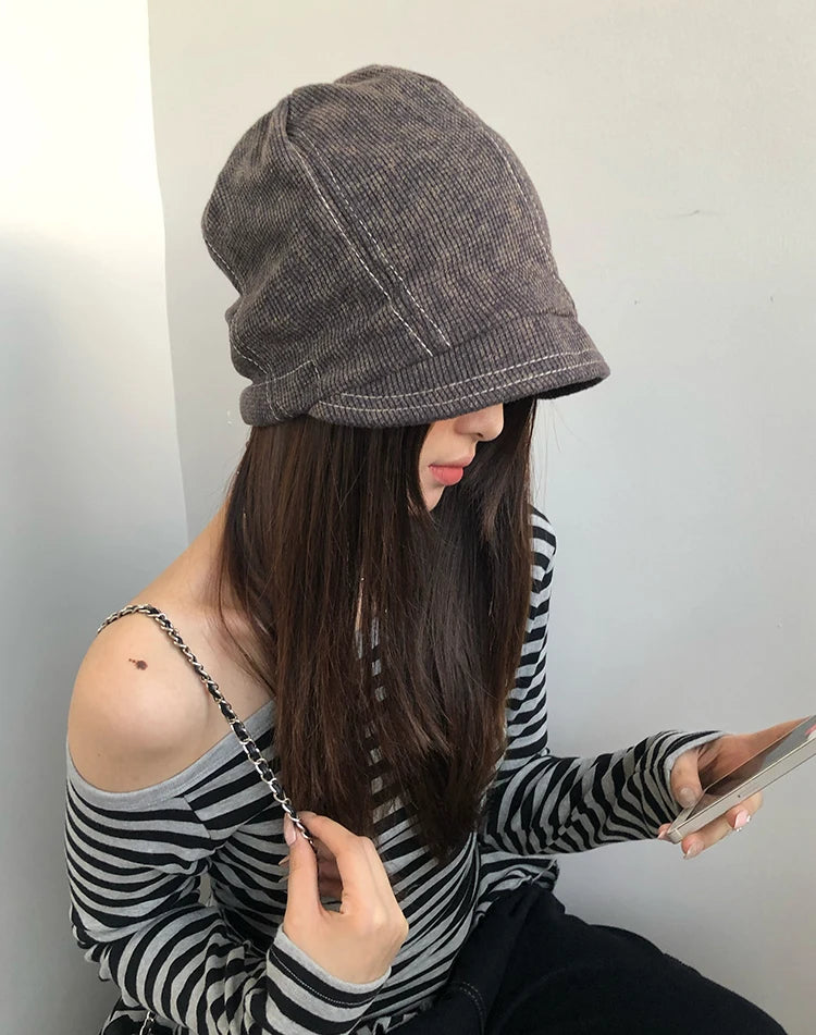 Retro Knit Fisherman Beanie for Women – Warm & Comfortable Winter Hat