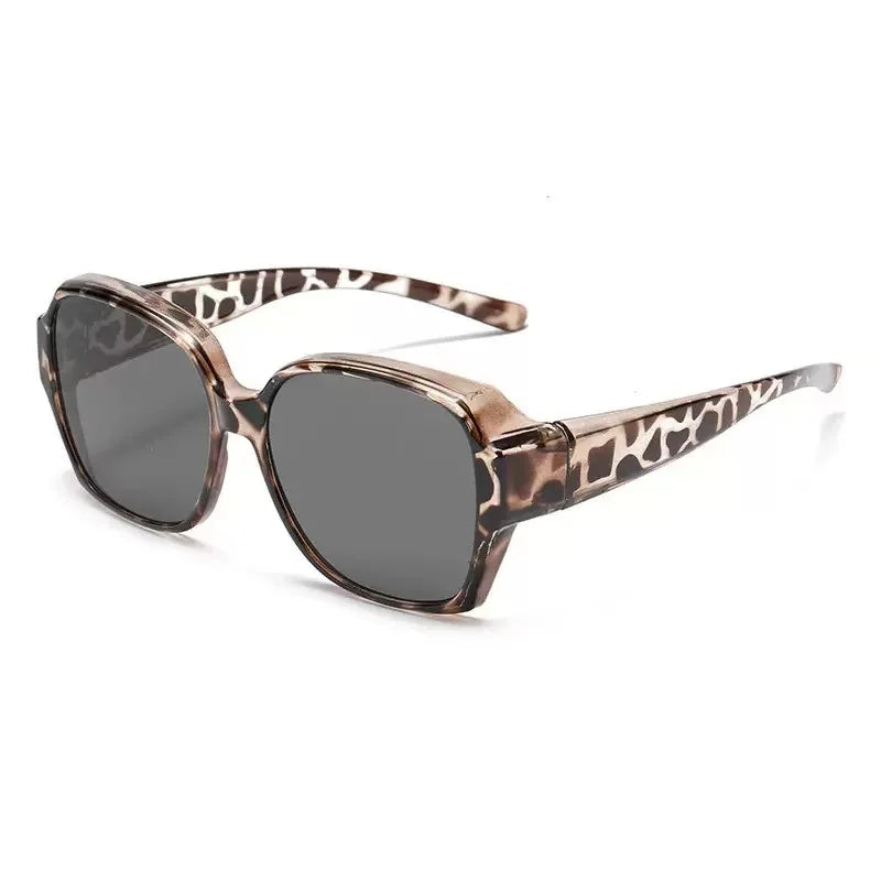 Vintage Oversized UV400 Sunglasses with Fit-Over Design