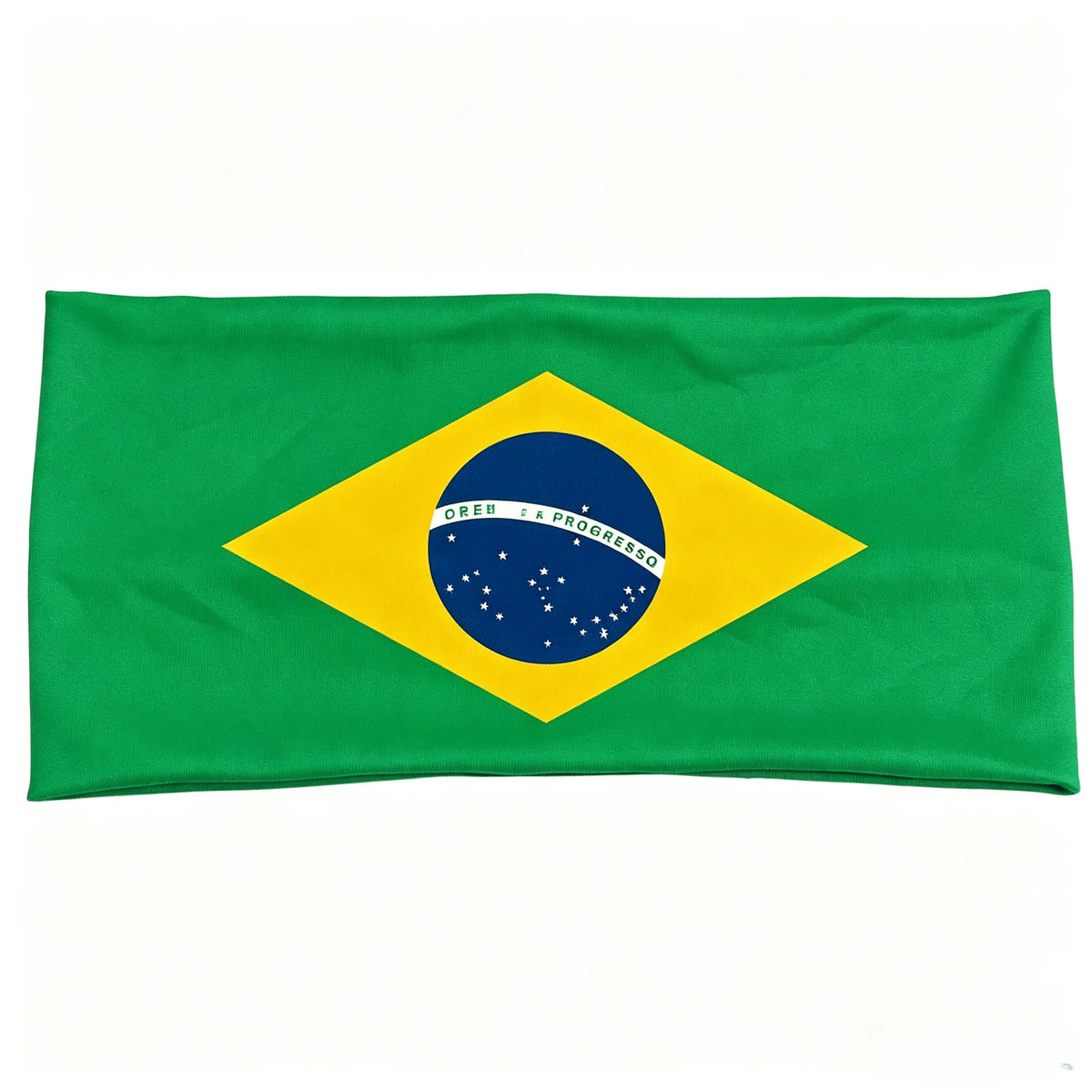 Un drapeau brésilien : un drapeau vert avec un losange jaune et un cercle bleu contenant des étoiles.