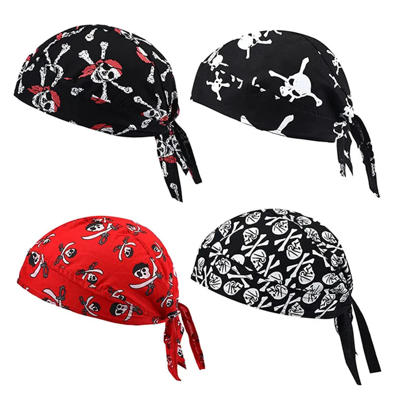 Diadema de ciclista pirata con calaveras y tibias cruzadas en negro y rojo