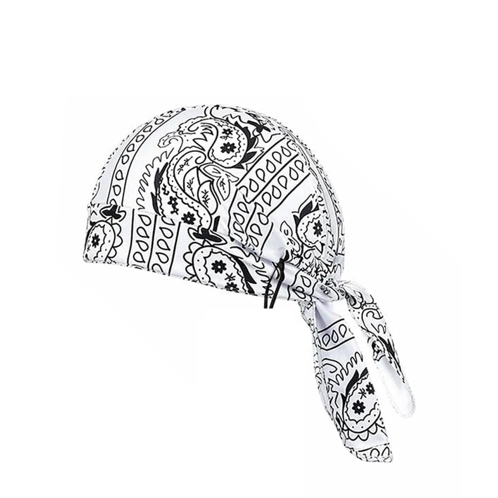 Bonnet foulard blanc paisley avec motifs décoratifs