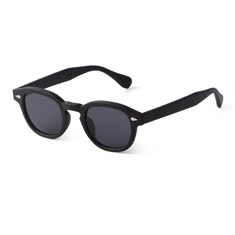 Retro Round Sunglasses with UV400 Protection