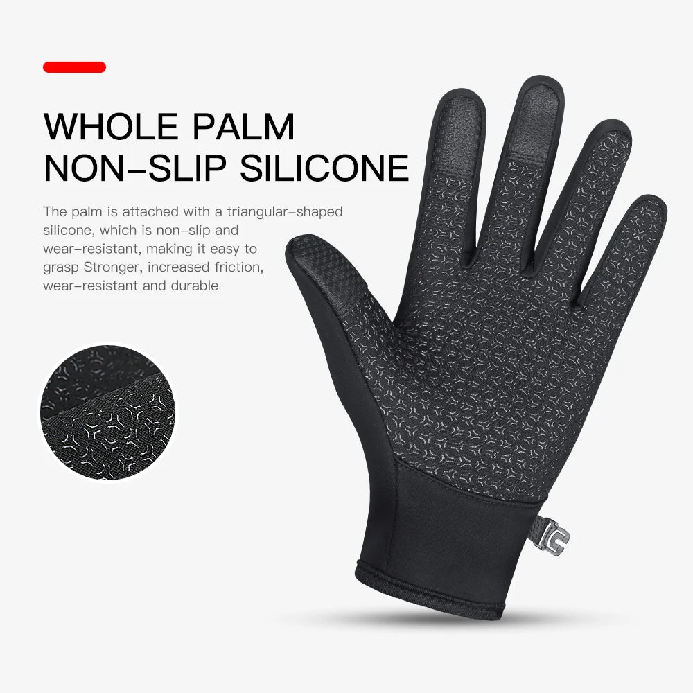 Gant en silicone noir conçu pour une prise antidérapante.
