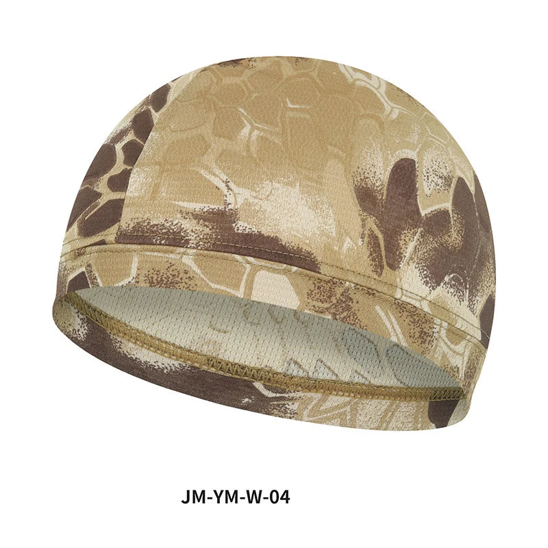Beige und braunes Tarnnetz-Skullcap von der Seite