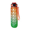 Orange isolierte Sportwasserflasche mit schwarzem Strohhalmdeckel und motivierenden Zeitmarkern auf dem Körper.